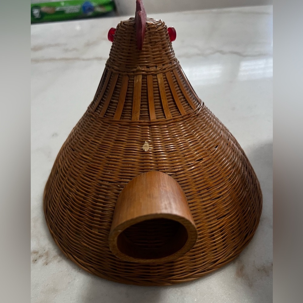 Vintage Chicken Folk Art Wicker Wood Bamboo Lidded Egg Basket Handwoven 1960’s - Picture 8 of 10